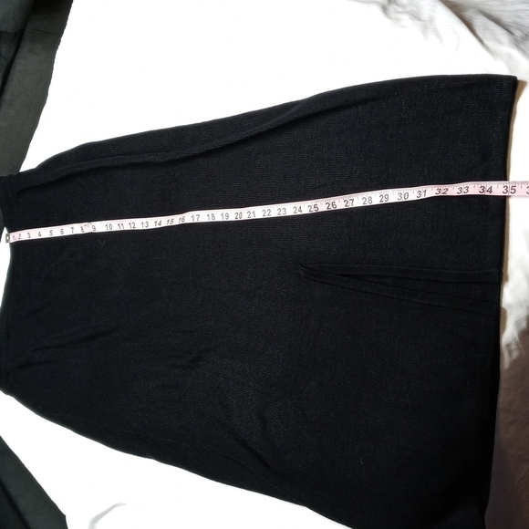 Avenue 1X long black skirt - Picture 7 of 10